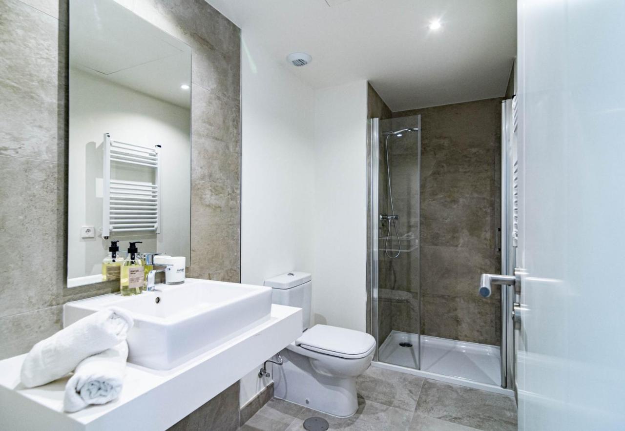 Inf32L- Modern City Apartment, Families Only Эстепона Экстерьер фото