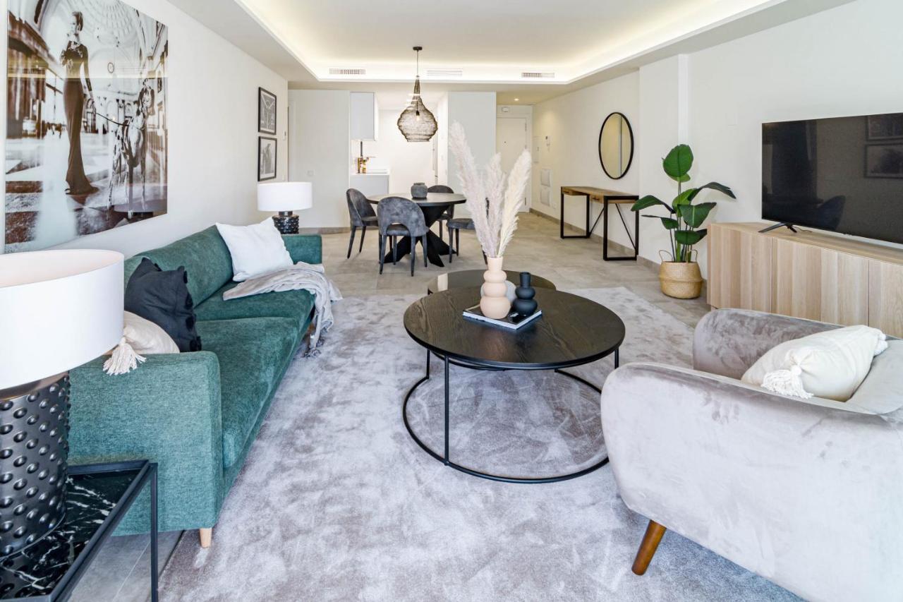 Inf32L- Modern City Apartment, Families Only Эстепона Экстерьер фото